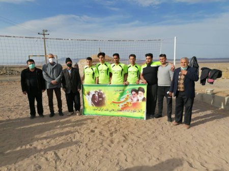اولین دوره مسابقات والیبال ساحلی به مناسبت گرامیداشت دهه‌‌ی مبارک فجر در شهرستان نایین برگزار شد