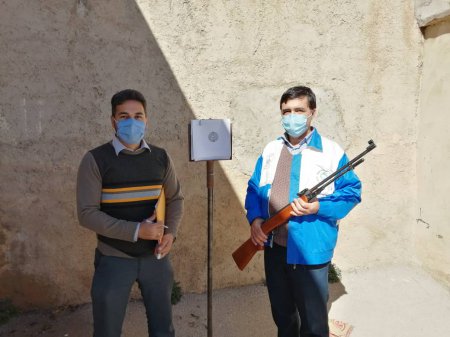 برگزاری مسابقه تیراندازی با تفنگ بادی ویژه کارکنان شبکه بهداشت شهرستان سمیرم