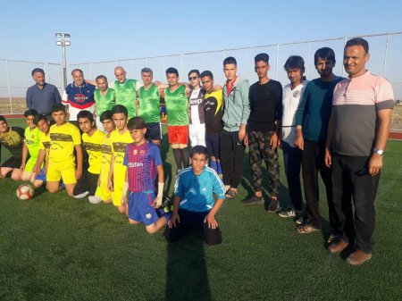 برگزاری مسابقات فوتبال جام فجر در رده سنی پیشکسوتان و نوجوانان شهرستان کاشان