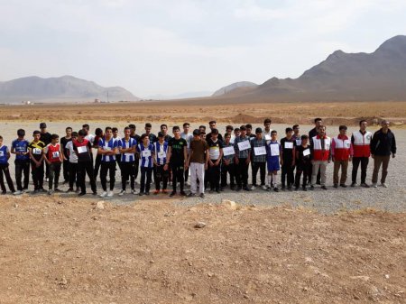 برگزاری مسابقه دوی صحرانوردی در شهرستان دهاقان