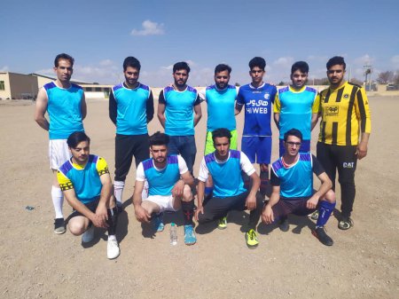 آغاز مسابقات فوتبال زمین خاکی در بخش بن رود شهرستان اصفهان