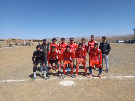 مسابقات فوتبال جام شهدا در روستای مشهدکاوه چادگان به پایان رسید