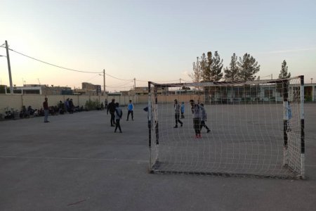 مسابقات فوتسال زمین خاکی ویژه نوجوانان روستای اشکهران شهرستان اصفهان آغاز شد