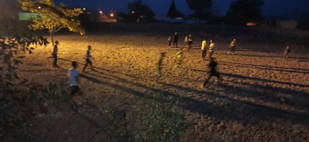برگزاری مسابقات دوستانه تنیس روی‌میز و فوتبال زمین خاکی نوجوانان روستای دولت‌آباد شهرستان نایین