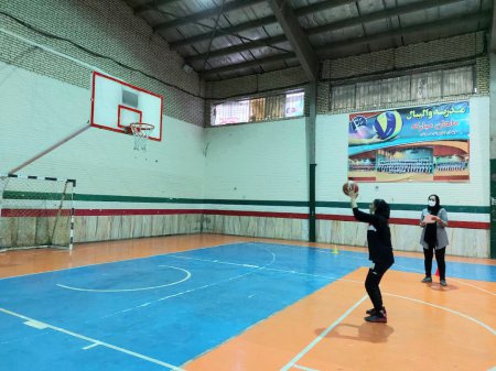 برگزاری مسابقه مهارت فردی پرتاب شوت ویژه بانوان در شهرستان مبارکه