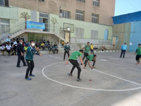 برگزاری مسابقات بومی محلی ویژه مددجویان کانون اصلاح و تربیت اصفهان