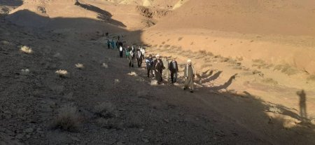 برگزاری برنامه کوه‌گشت در دره هونو شهرستان خور و بیابانک