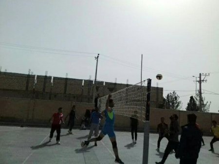 برگزاری مسابقات والیبال جام نوروز در شهرستان ورزنه