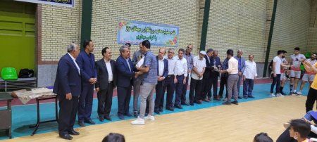 برگزاری فینال مسابقات والیبال یادواره600شهیدشهرستان مبارکه