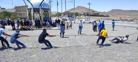 برگزاری همایش پیاده‌روی و مسابقات بومی‌محلی در شهرستان اردستان