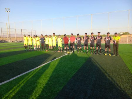 افتتاحیه مسابقات مینی فوتبال سراسر کشوری جام پرچم شهرستان آران وبیدگل