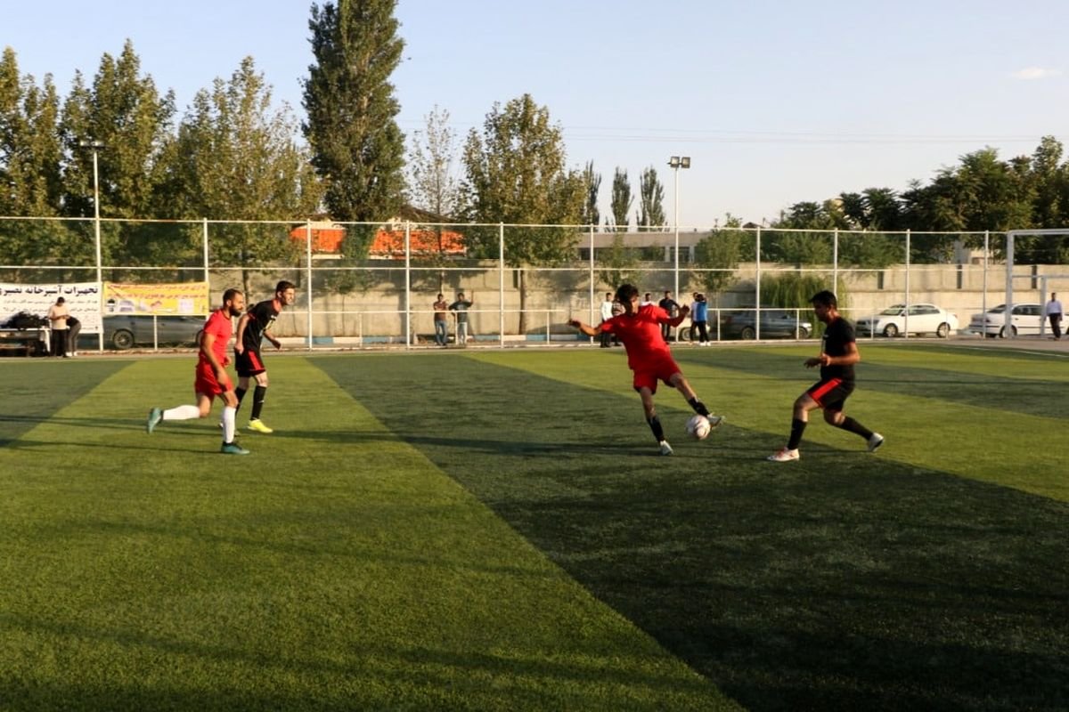 آغاز مسابقات مینی‌فوتبال جام پرچم روستائیان در شهرستان کاشان