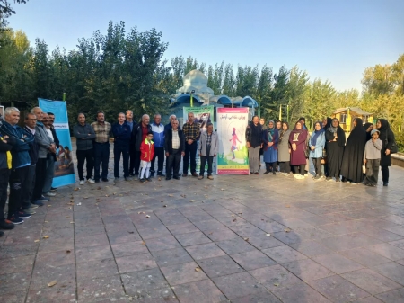 برگزاری مسابقات بومی محلی ویژه سالمندان شهرستان مبارکه