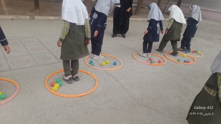 برگزاری بازی های بومی محلی در دبستان حضرت رقیه روستای فمی