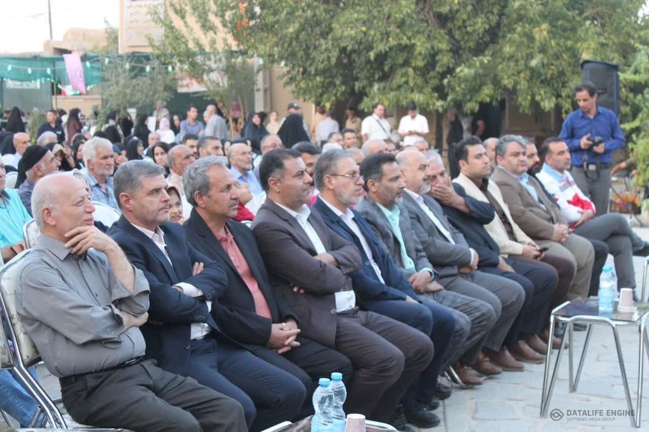 برگزاری جشنواره ی گردو؛روستای وانشان؛شهرستان گلپایگان استان اصفهان